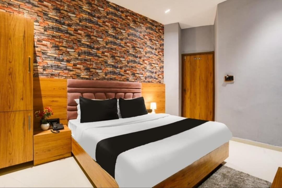 Park 3* Ahmedabad