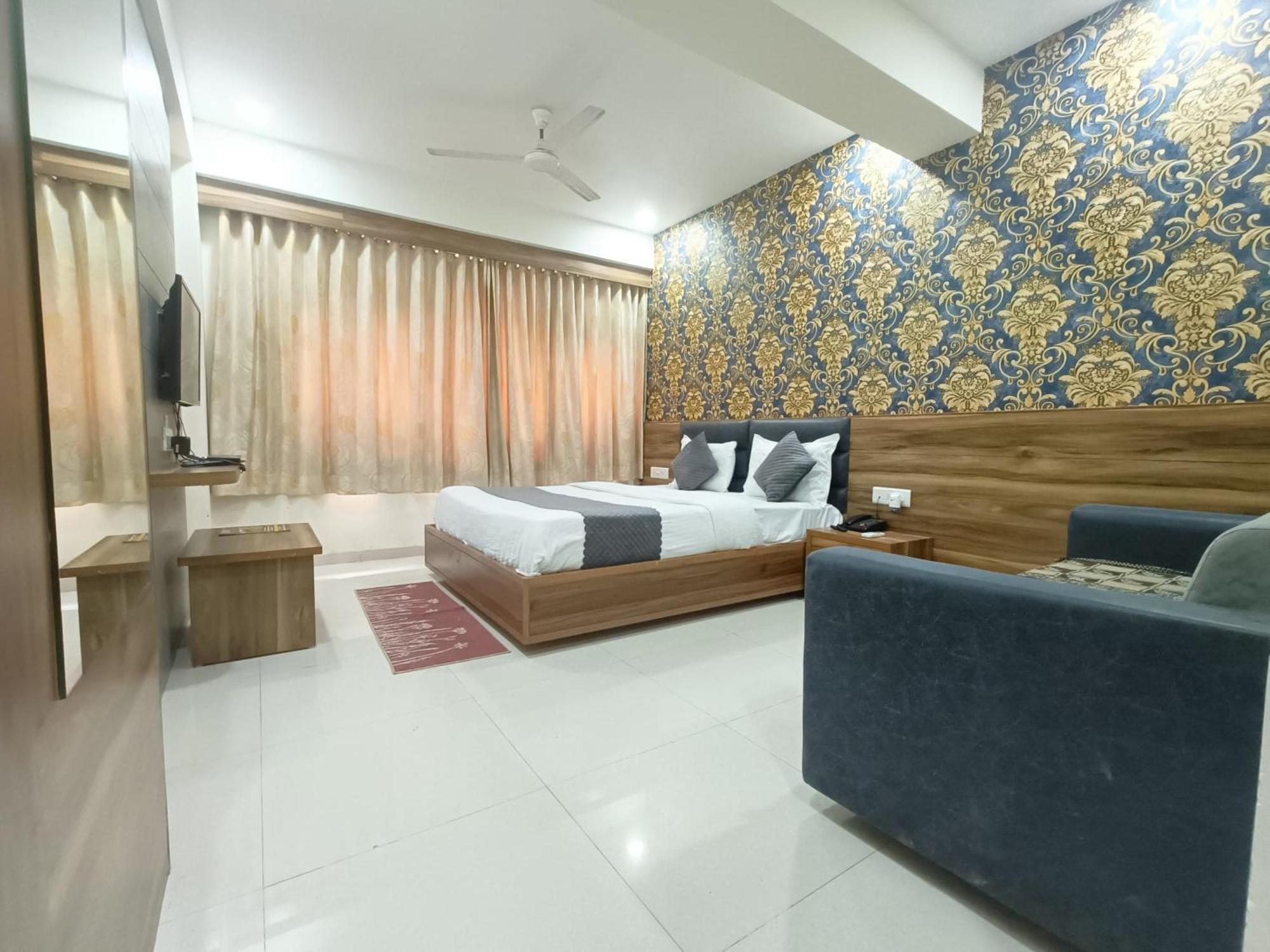 Tapovan In 3* Ahmedabad