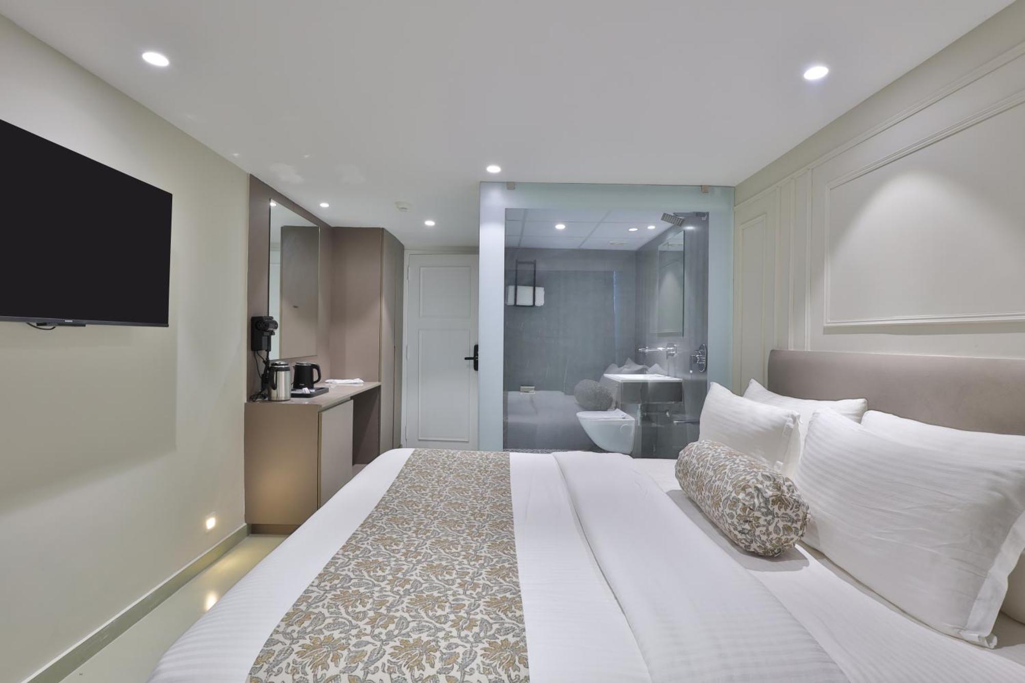 Hotel The Grand Ahmedabad