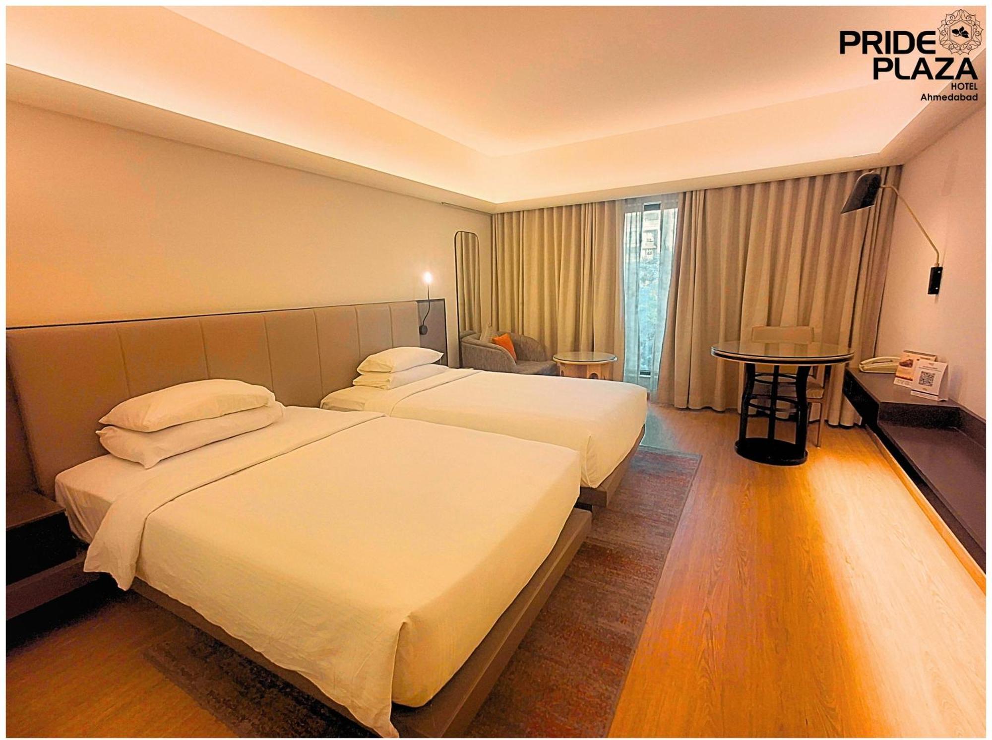 Pride Plaza Hotel, 5* Ahmedabad