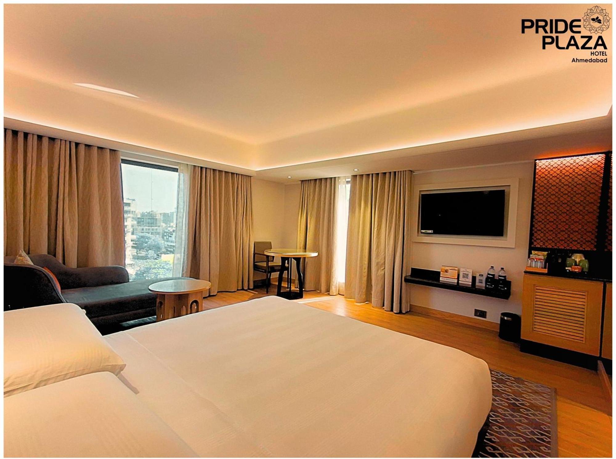 Pride Plaza Hotel, Ahmedabad