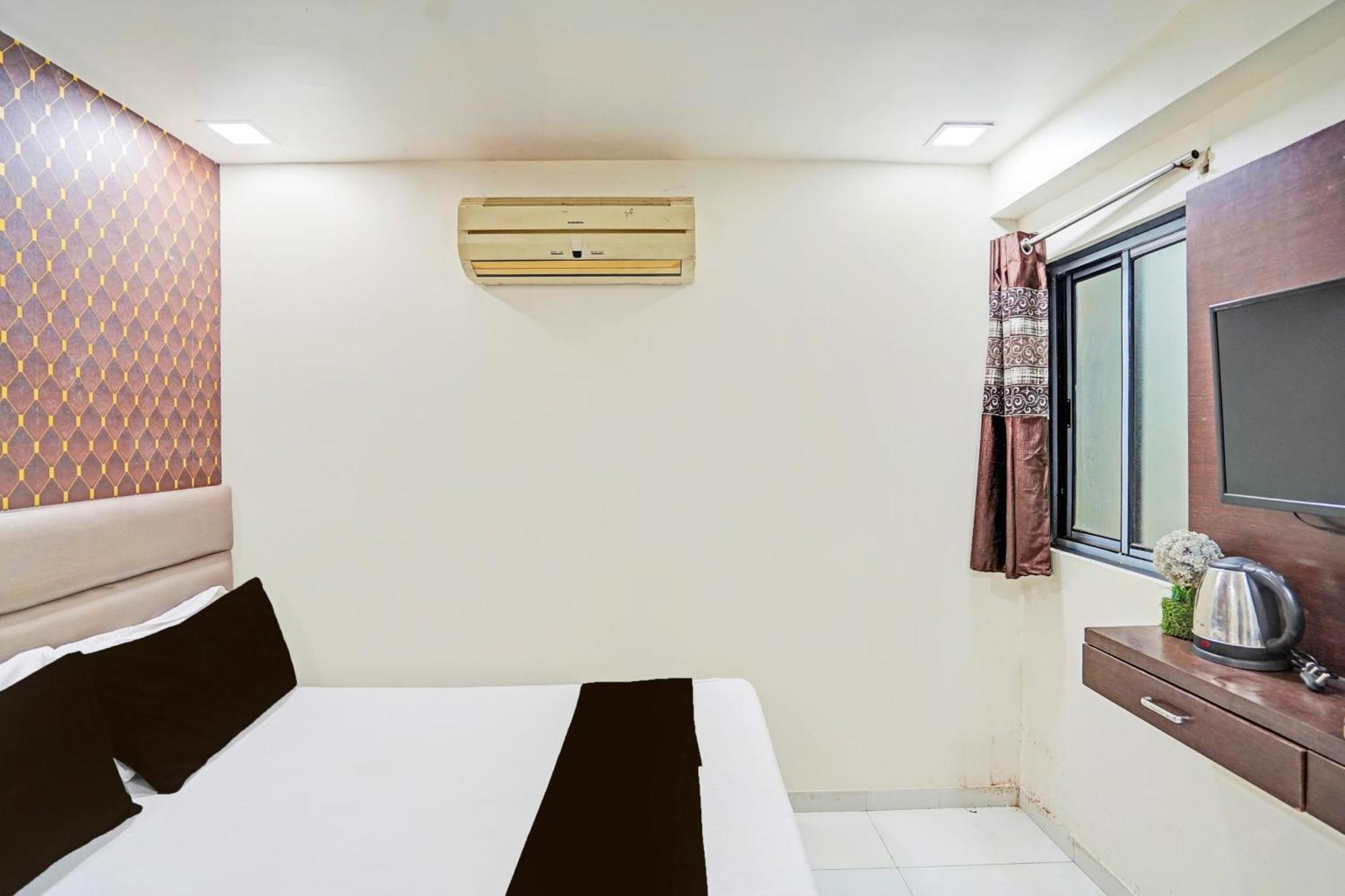 O S. G. Highway Formerly I Land Park Hotel Ahmedabad