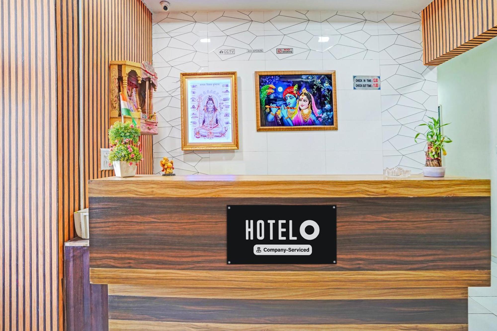 Hotel O S. G. Highway Formerly I Land Park 3*