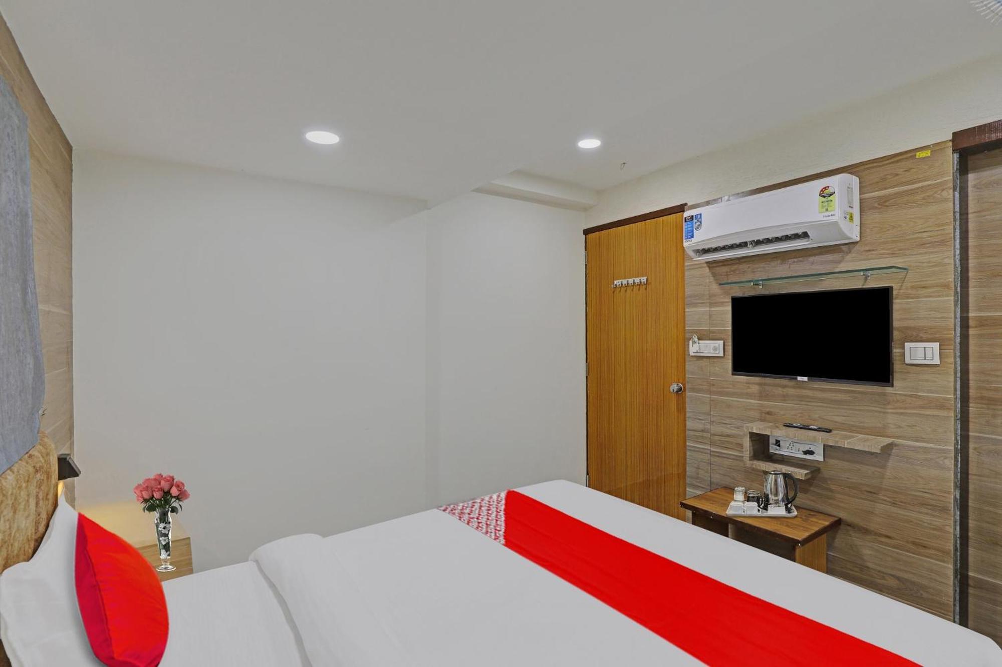 Hotel O Royal S1 Ahmedabad