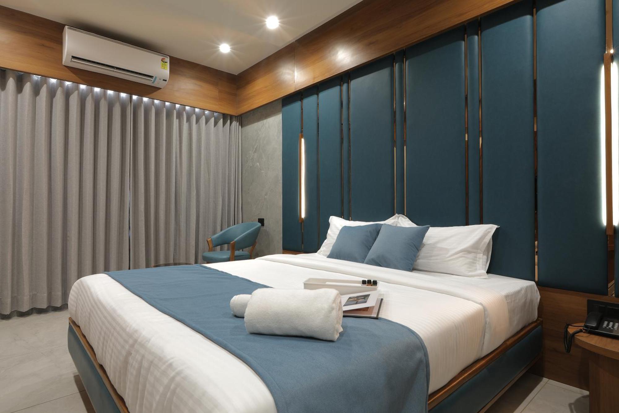 Plenteous 3* Ahmedabad