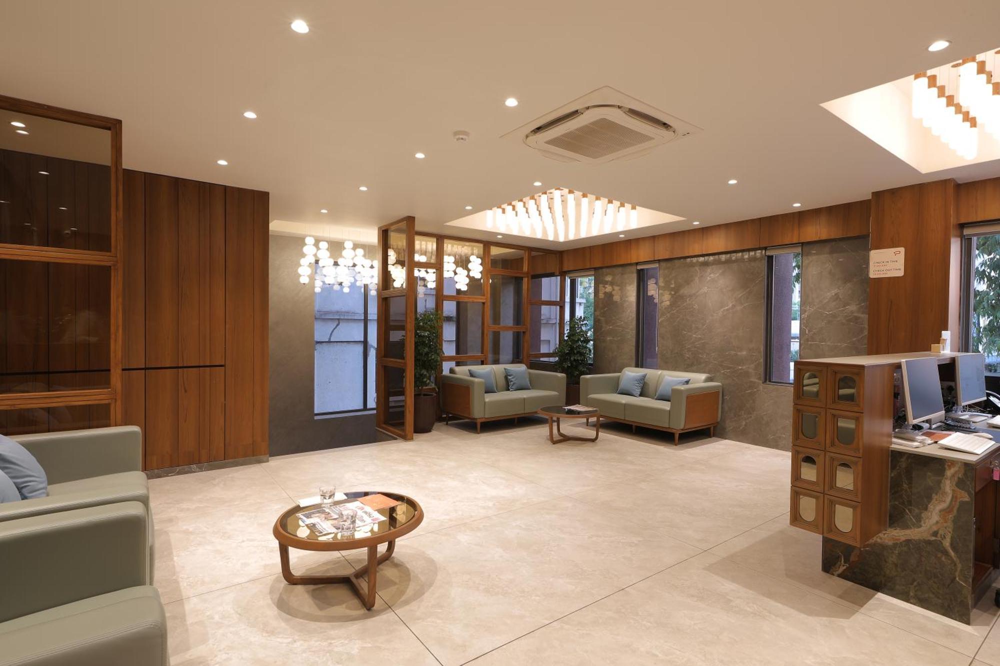 Plenteous Ahmedabad