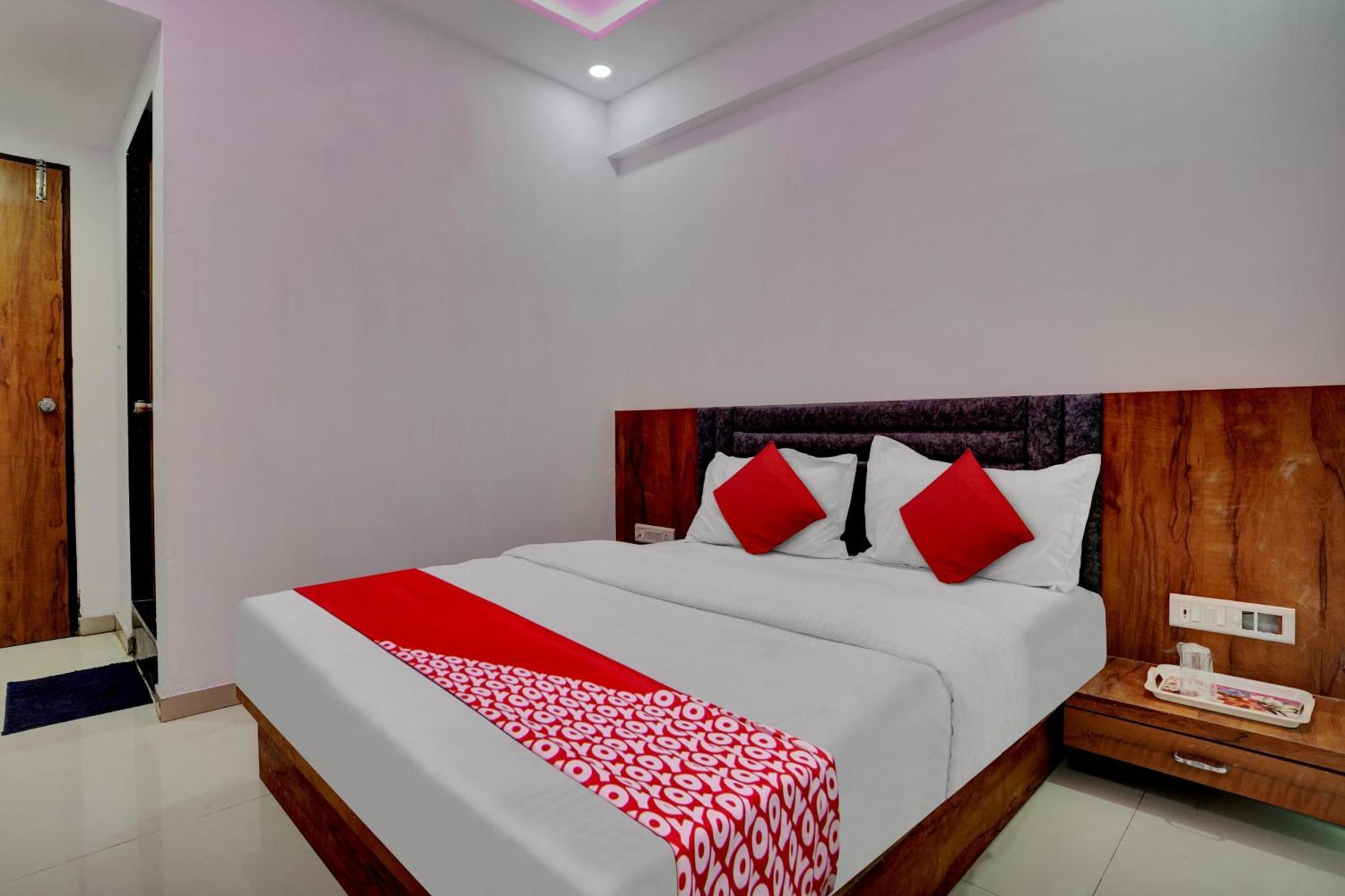 Vinayak Hotel Ahmedabad