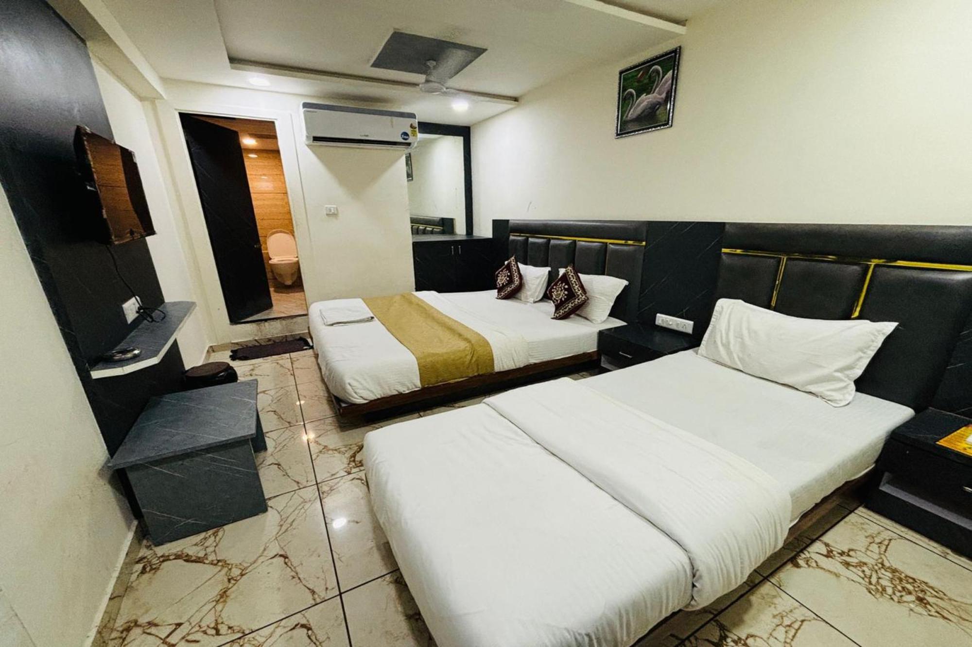 Hotel Heritage Gurukul Ahmedabad