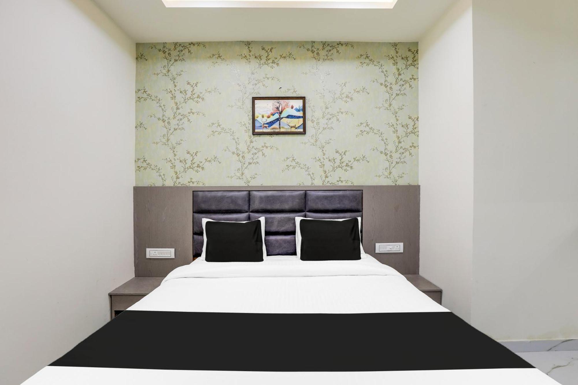O Neek Palace 3*