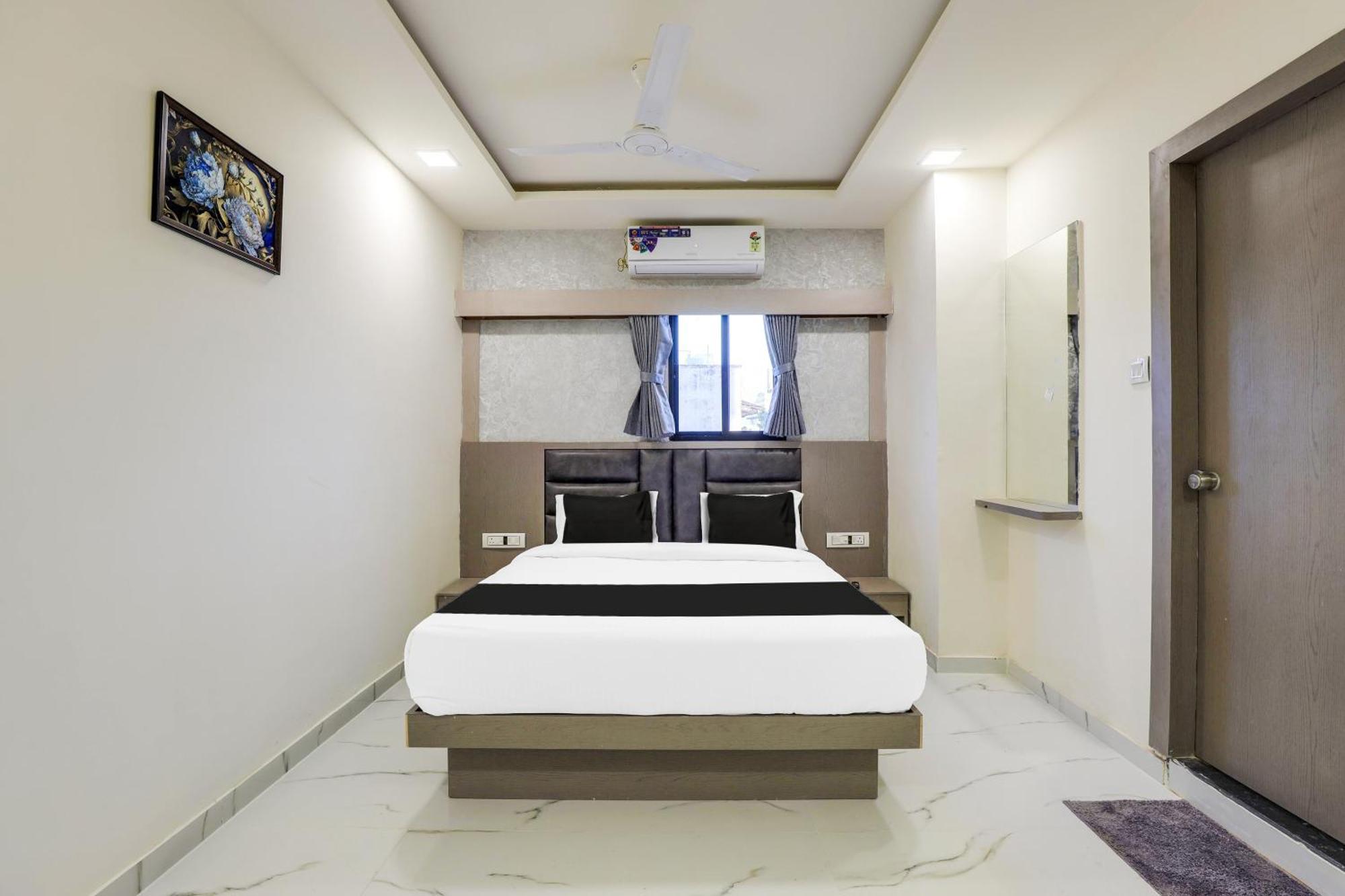 O Neek Palace Ahmedabad