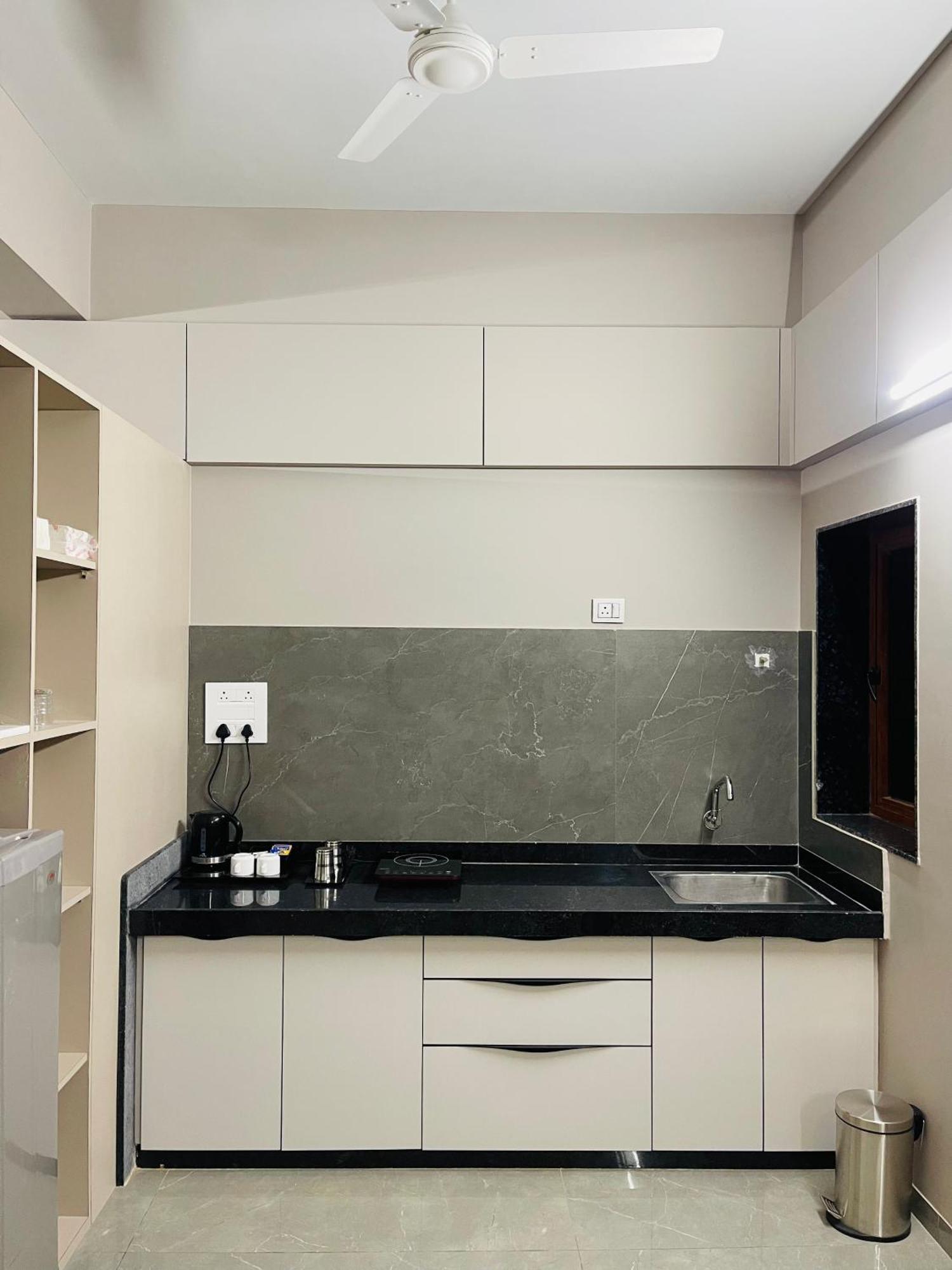 Pvr House - Second Floor Serenity Apartment