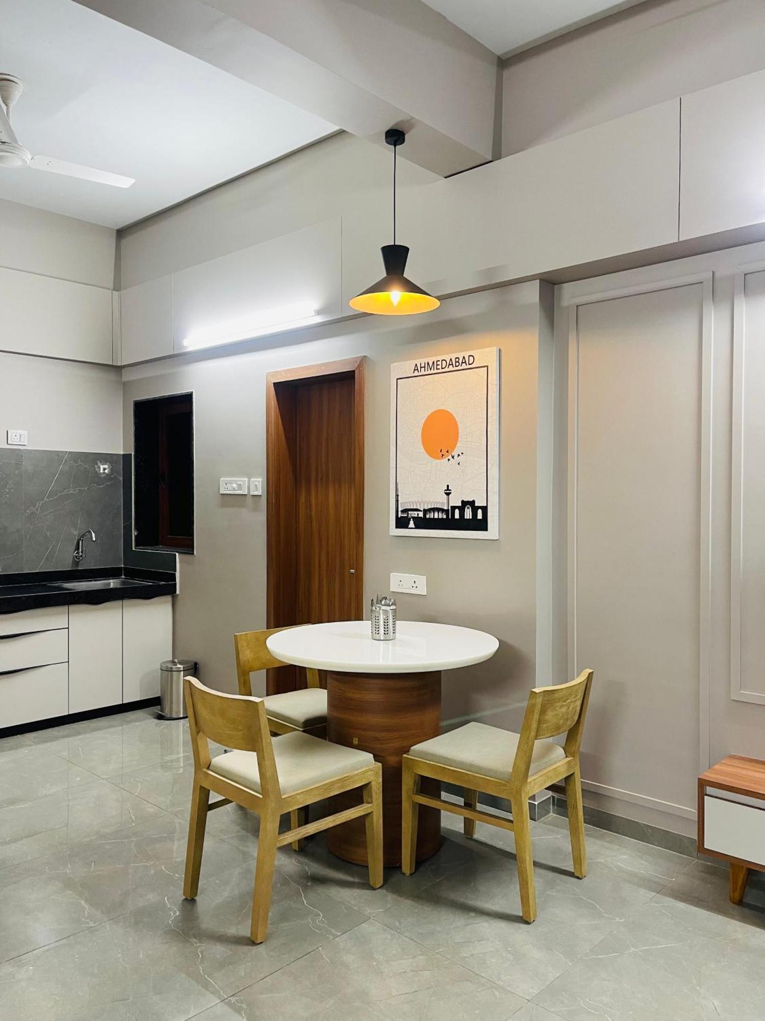 Pvr House - Second Floor Serenity Apartment