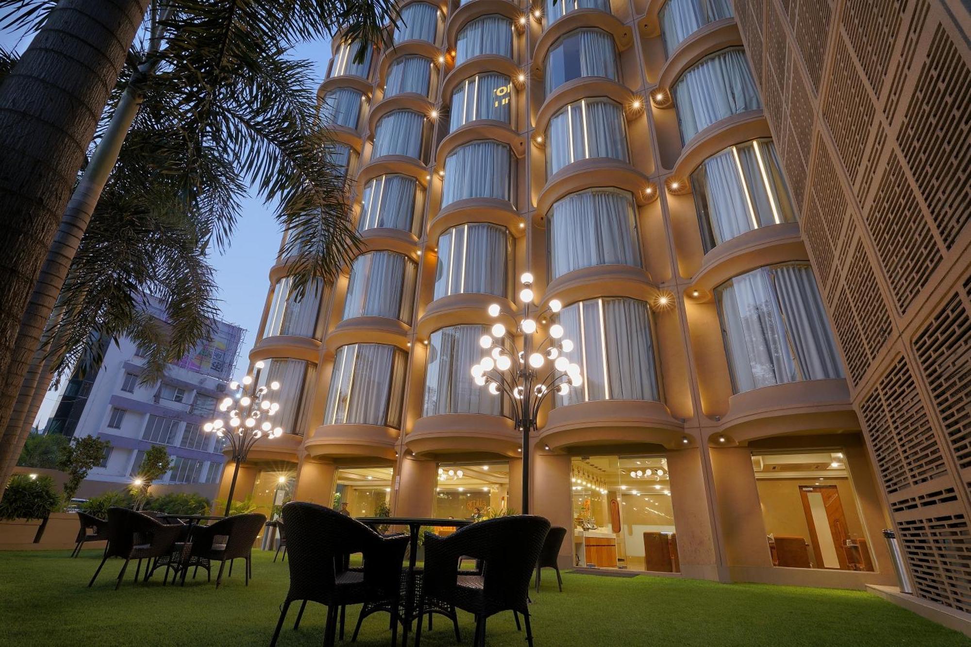Artilla Hotel