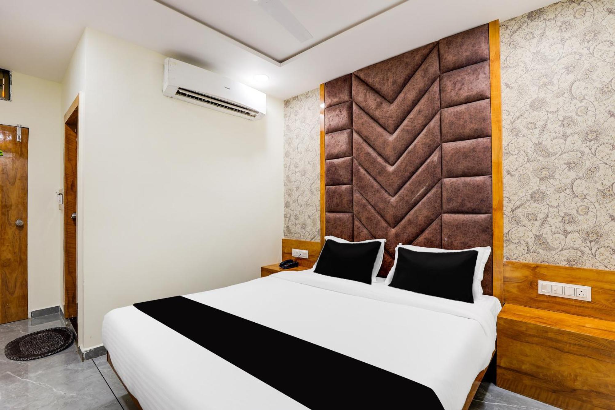 O Shagun Hotel