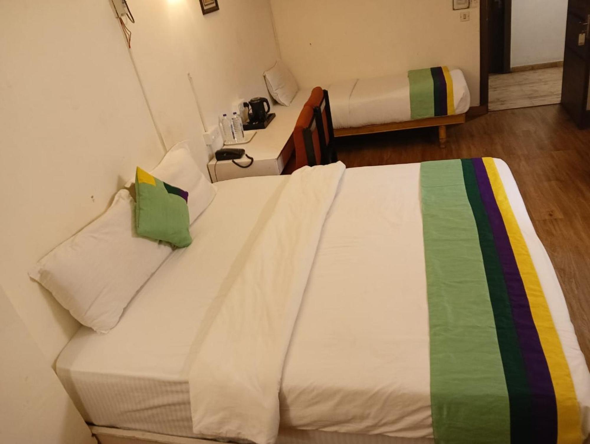 Crown Hotel