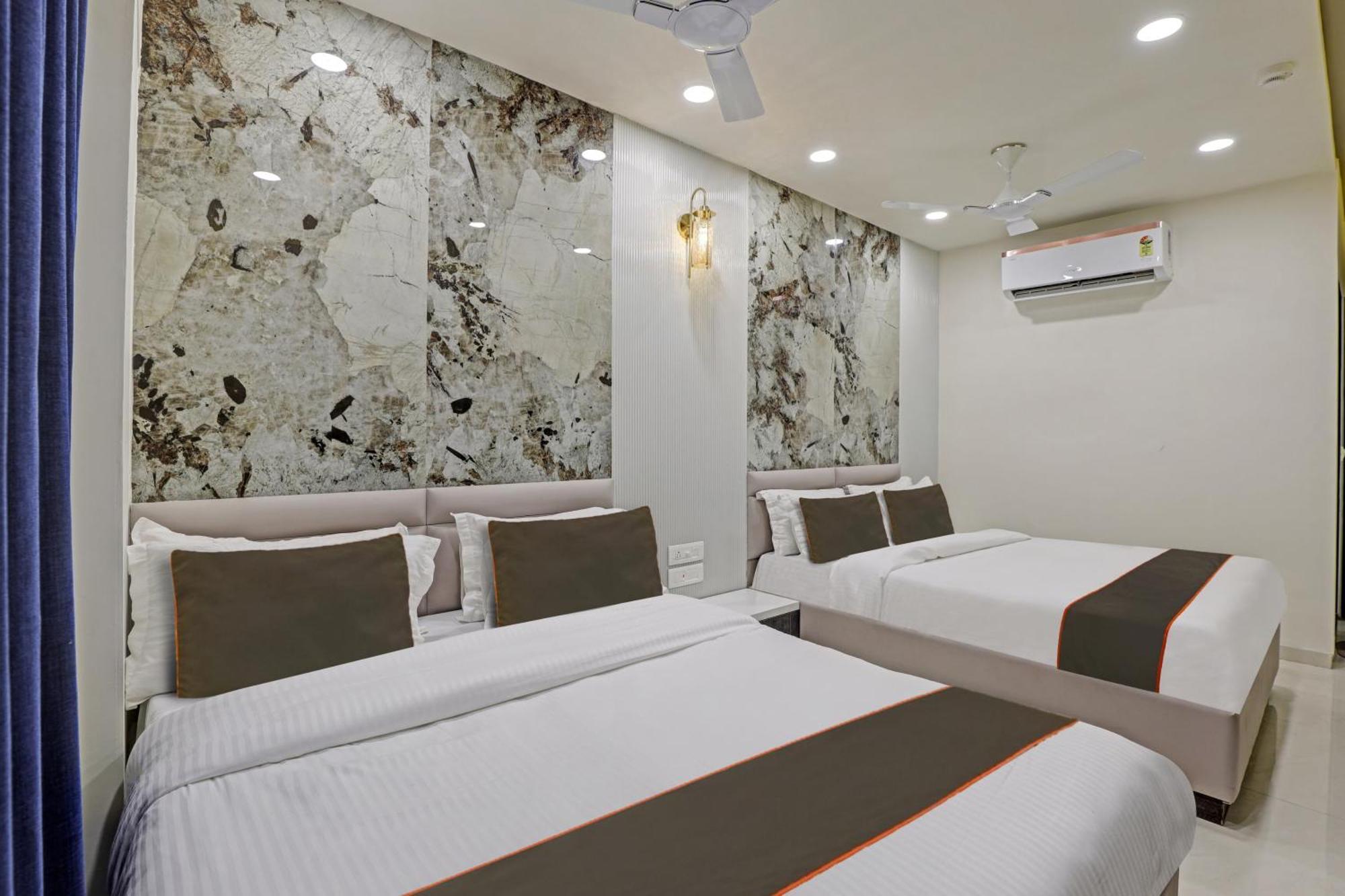 Collection O Alpha One Hotel 4*
