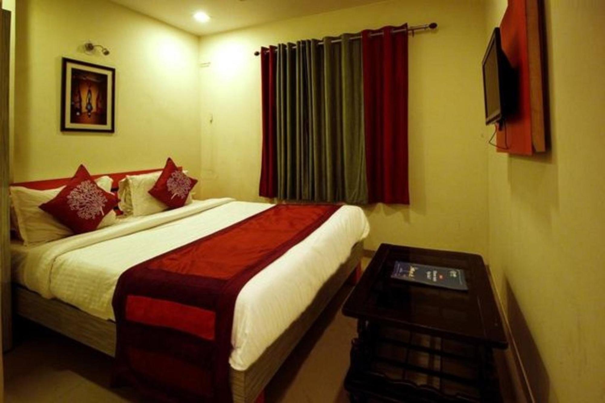 Royal Apple Ahmedabad