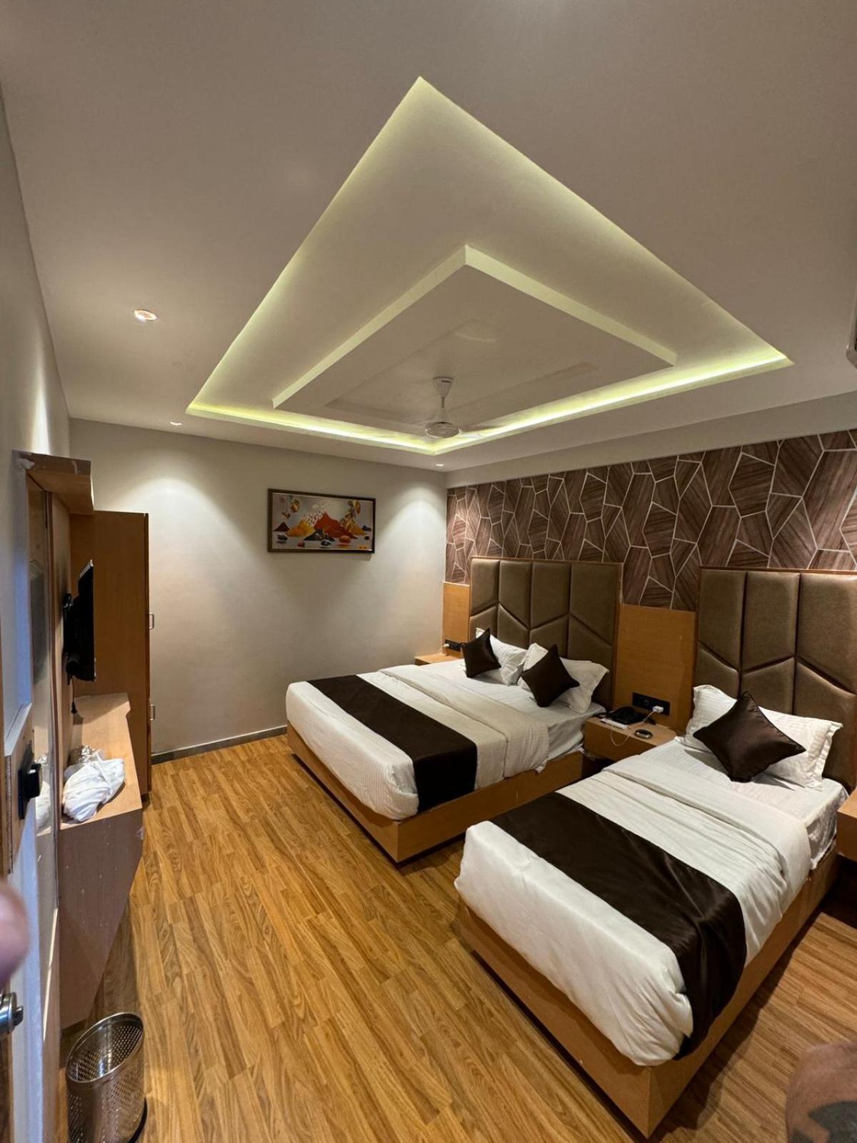 Hotel Parimal Ahmedabad