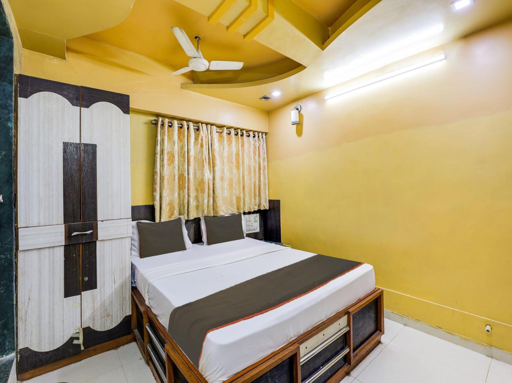 O Hum Tum Hotel Ahmedabad