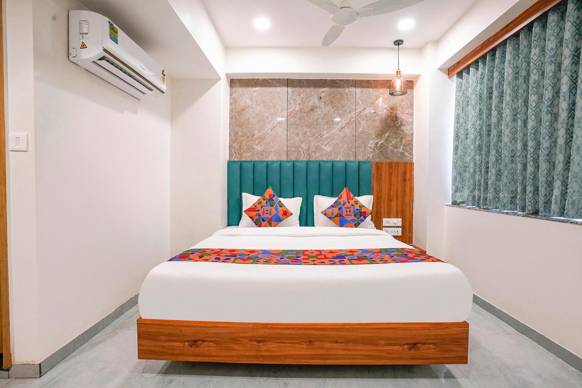 Fabhotel Namantra - Nr Apollo Circle Sardar Patel Ring Road 3* Ahmedabad