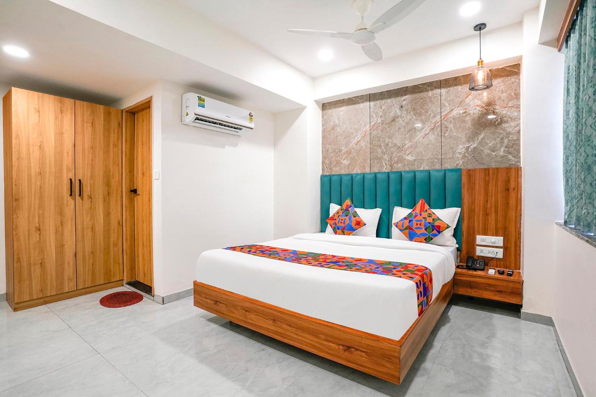 Fabhotel Namantra - Nr Apollo Circle Sardar Patel Ring Road Hotel 3*