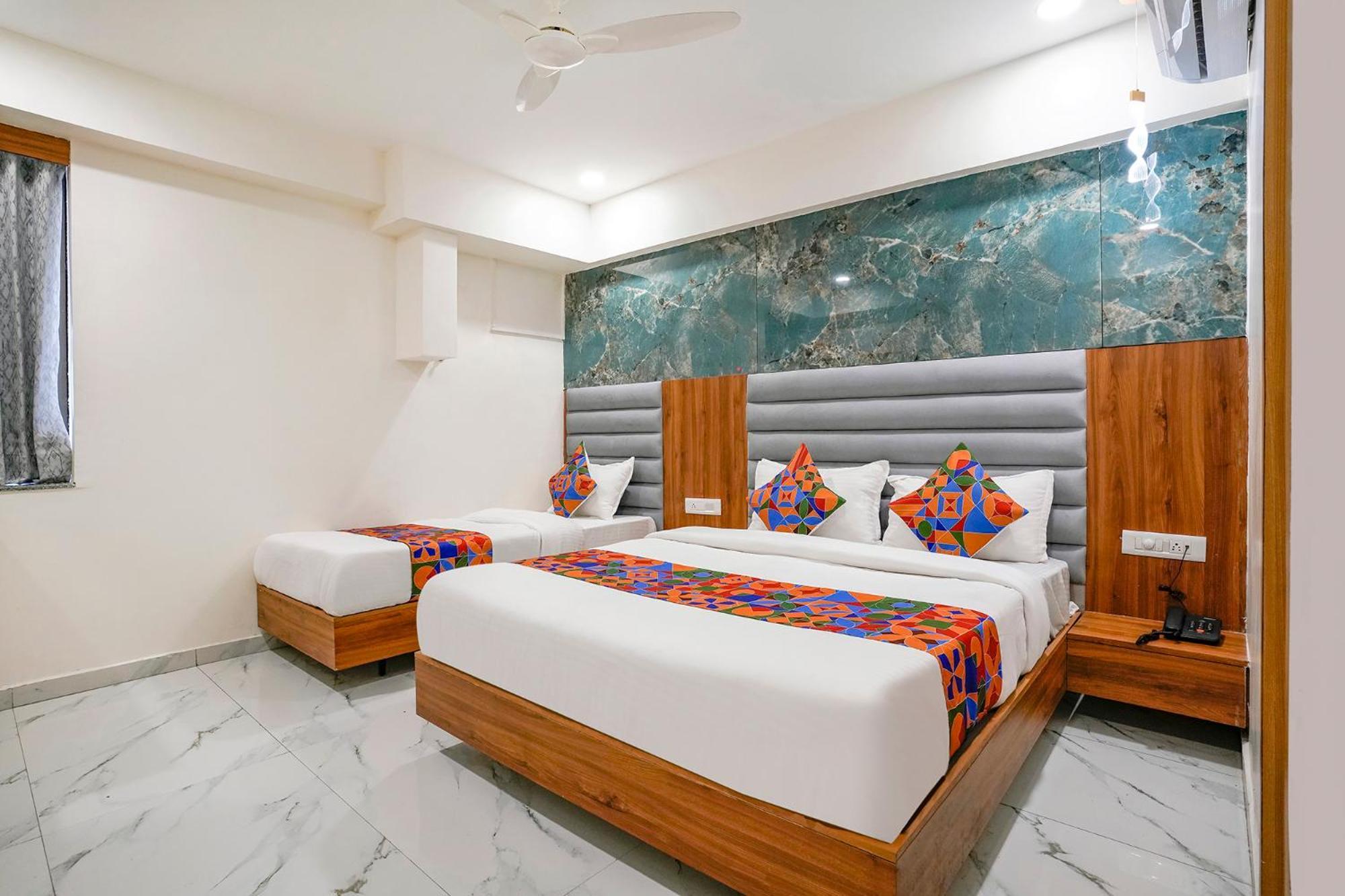 Fabhotel Namantra - Nr Apollo Circle Sardar Patel Ring Road Hotel Ahmedabad