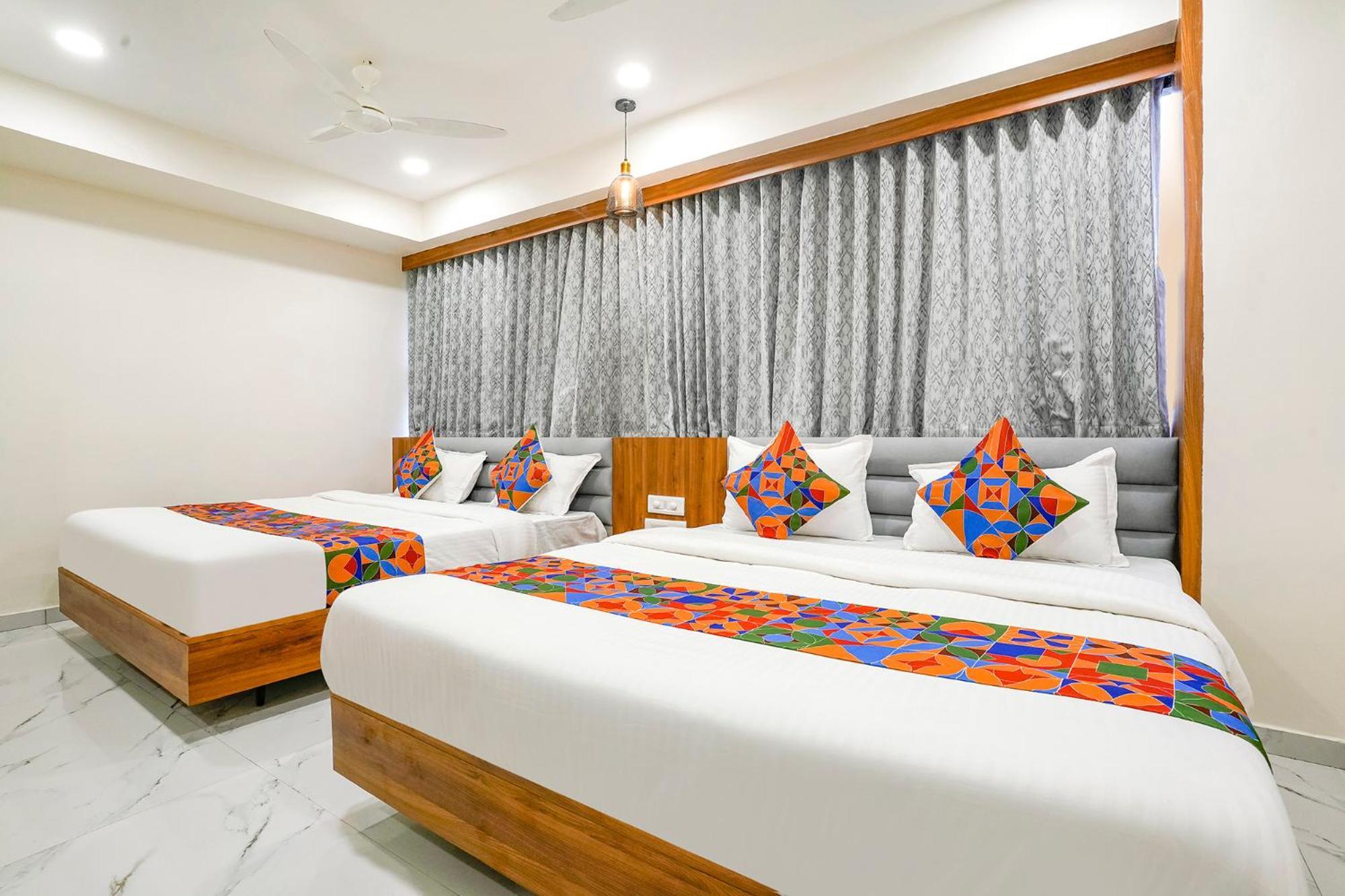 Fabhotel Namantra - Nr Apollo Circle Sardar Patel Ring Road 3*