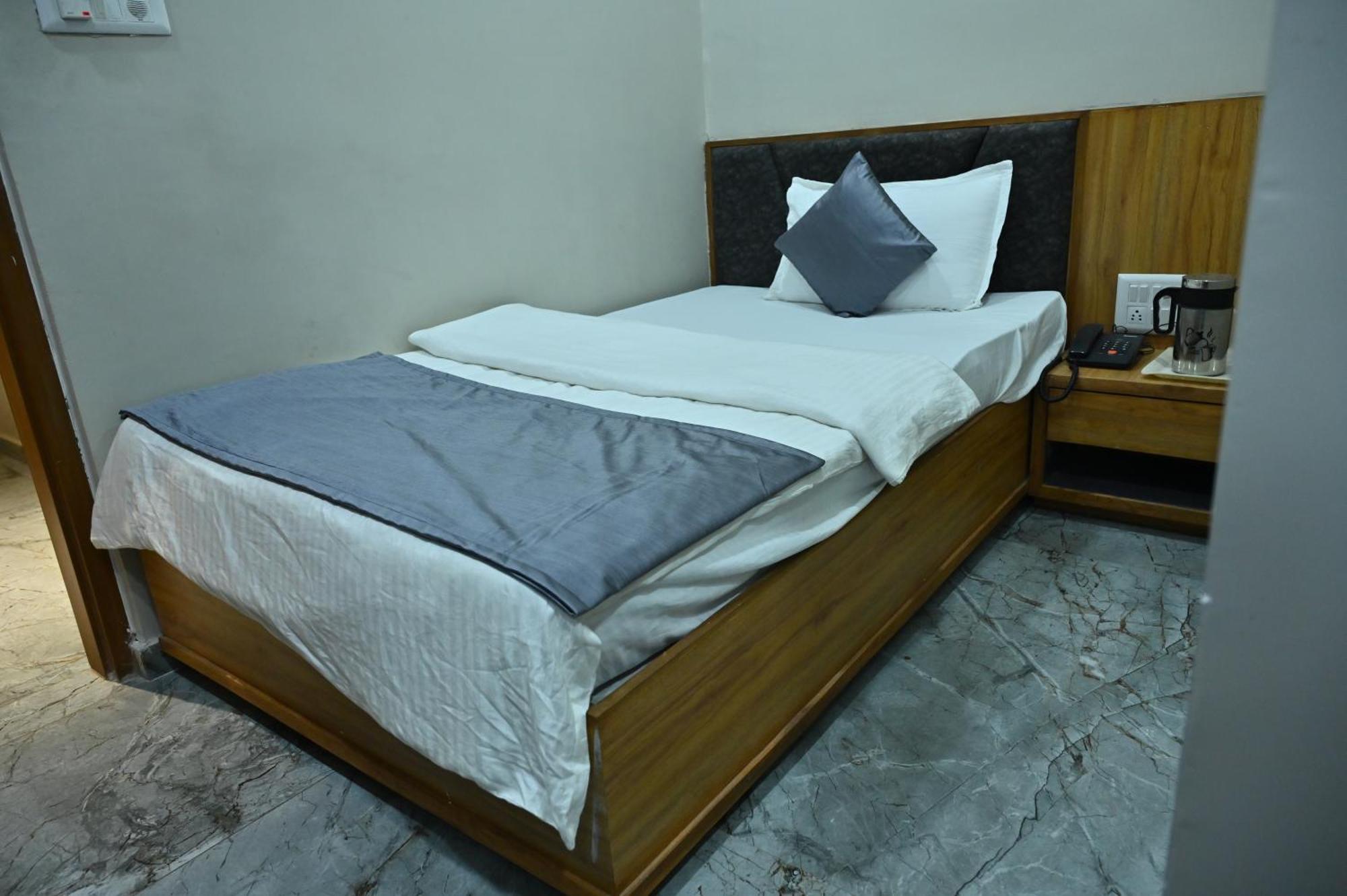Hotel Sury Ahmedabad