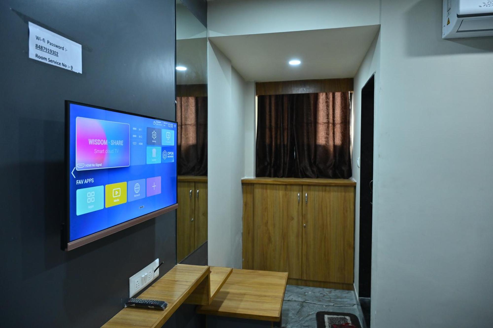 Sury Hotel