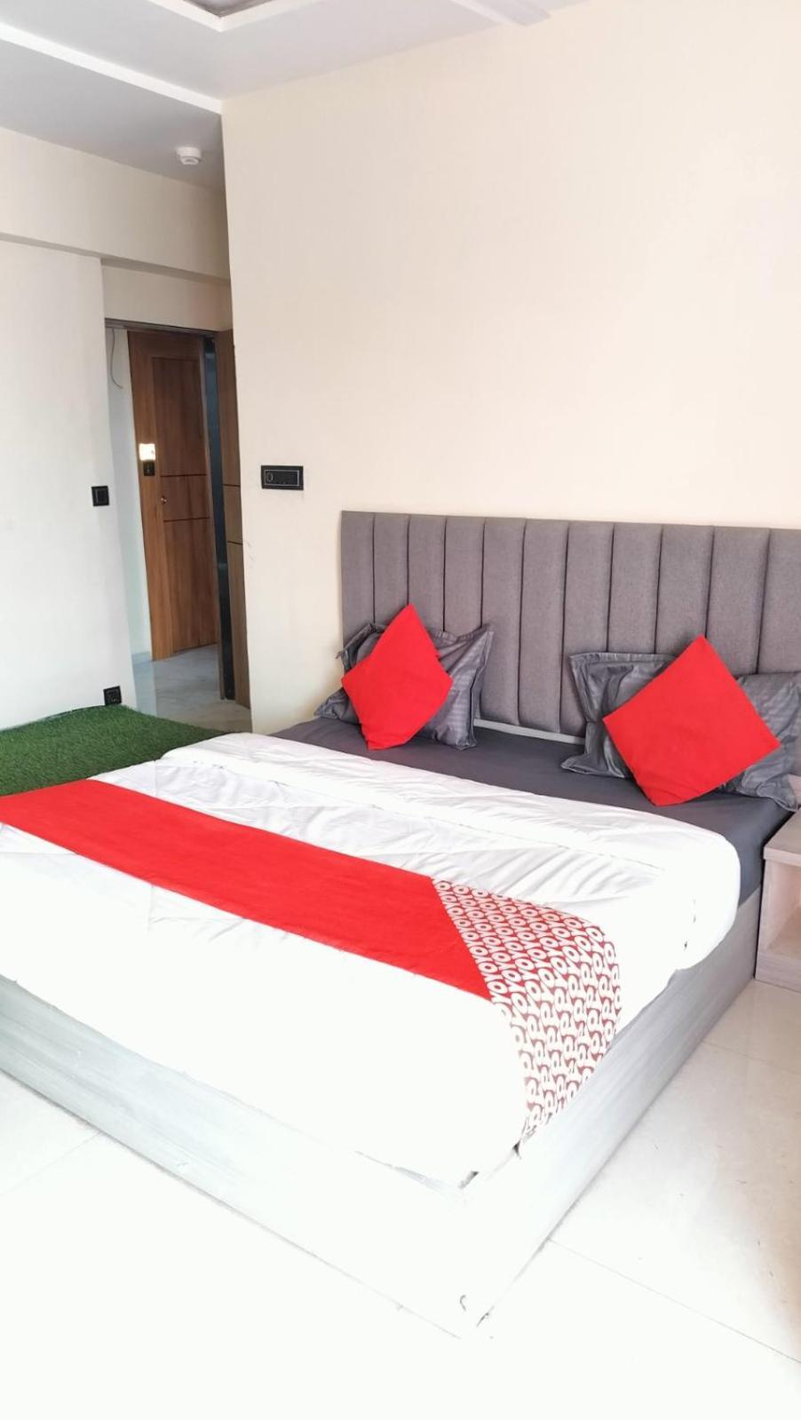Konark Hotel Ahmedabad