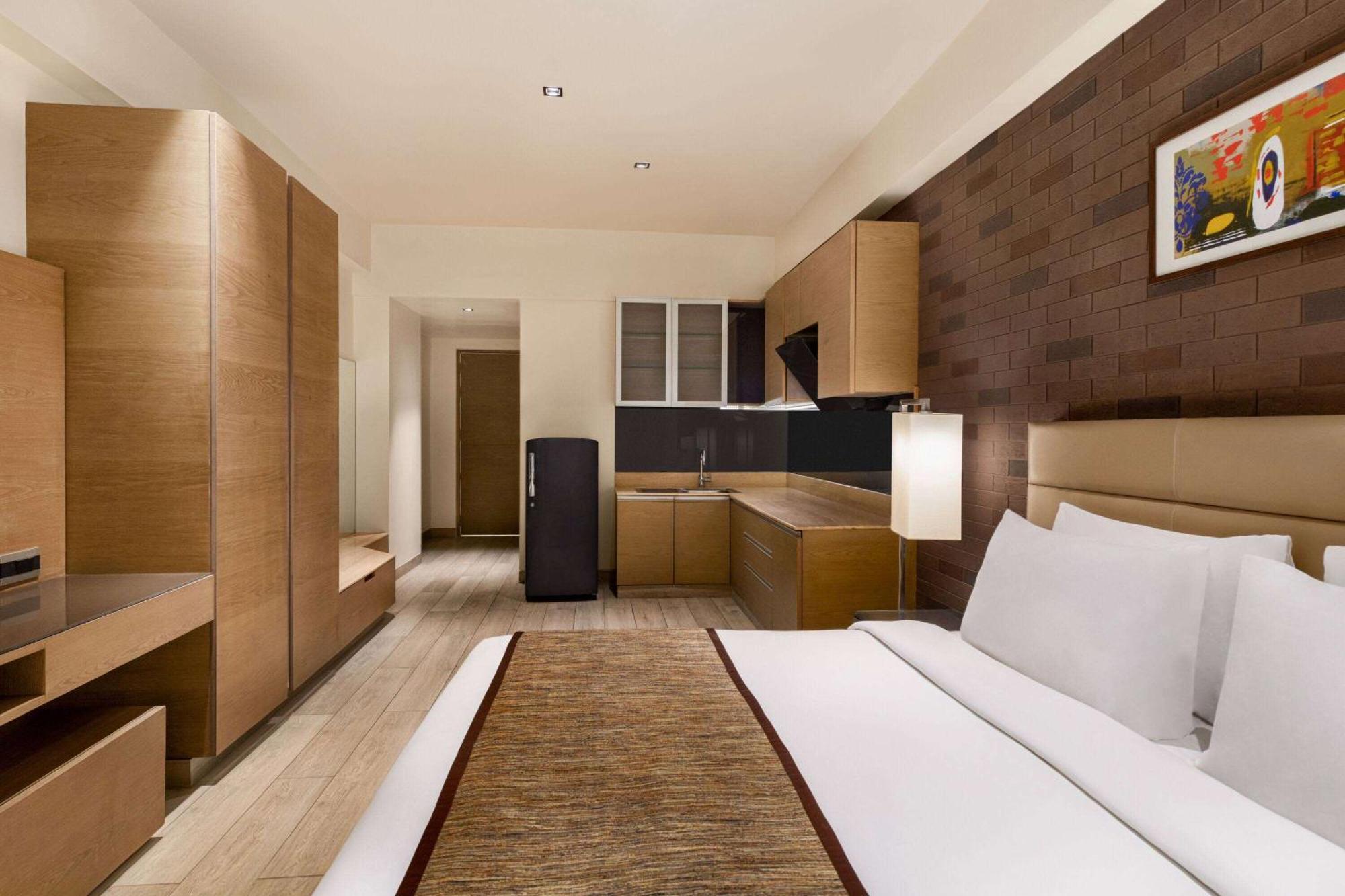 Wyndham Shela 5* Ahmedabad