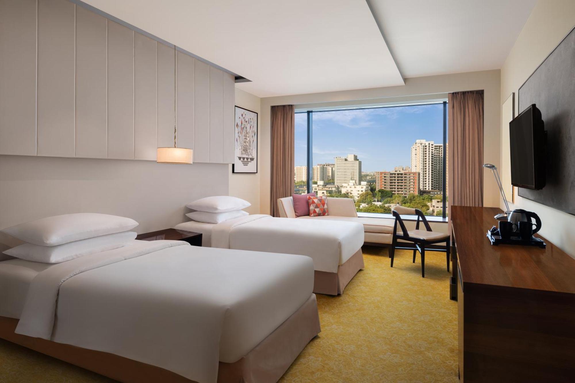 Hotel Renaissance