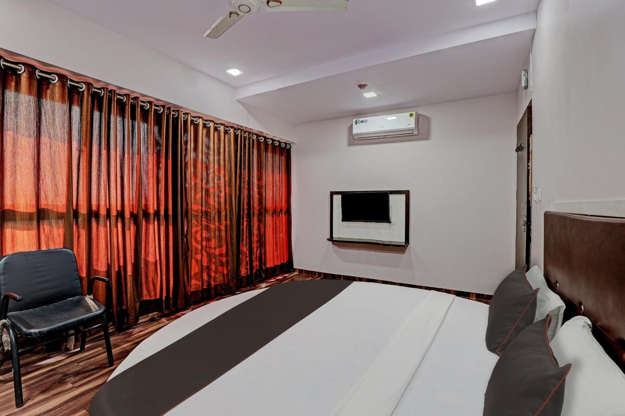 Hotel O Royal Inn Ahmedabad