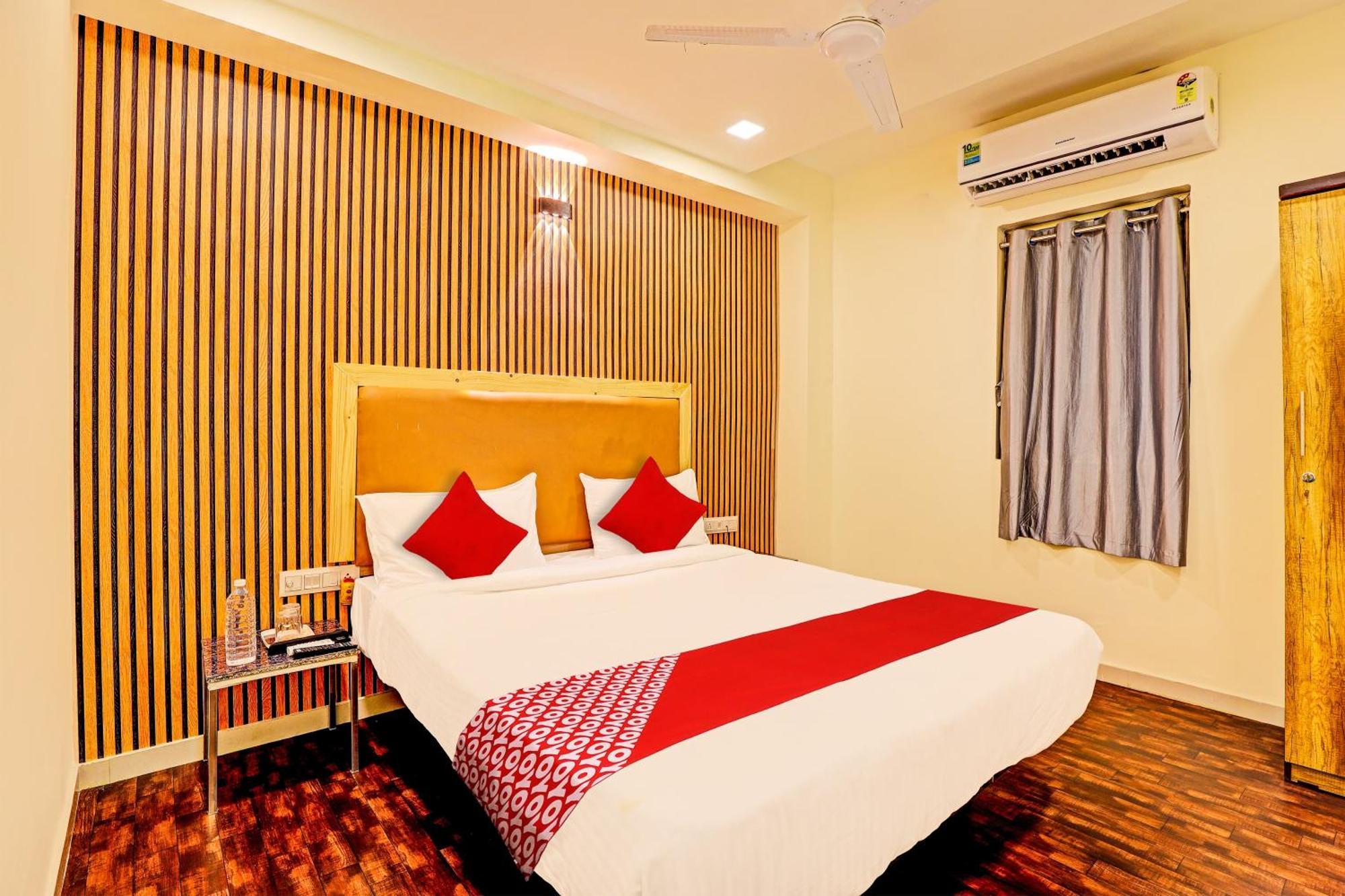 O Alexa Hotel 4*