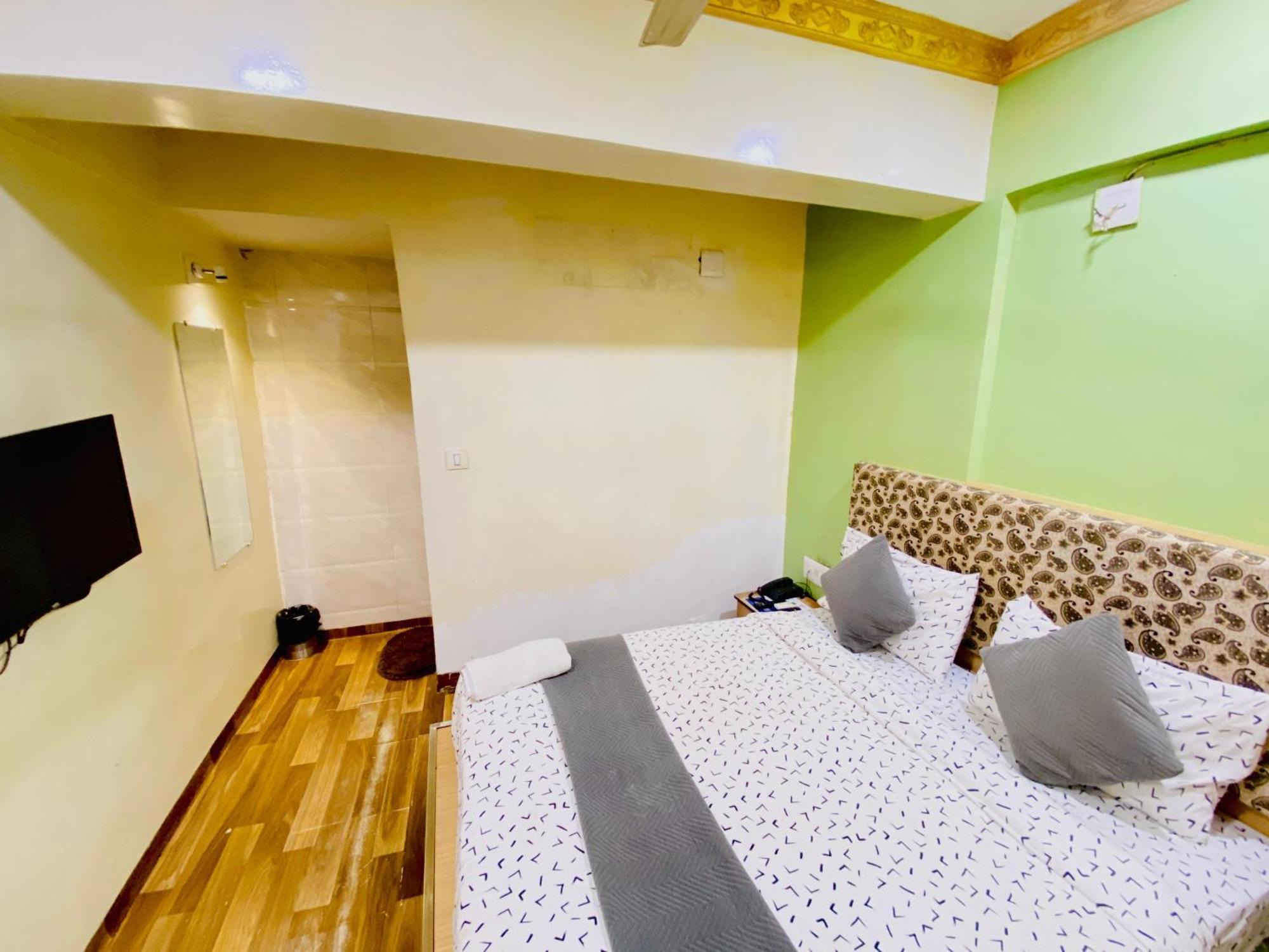 Abc Satellite Prahlad Nagar * Ahmedabad
