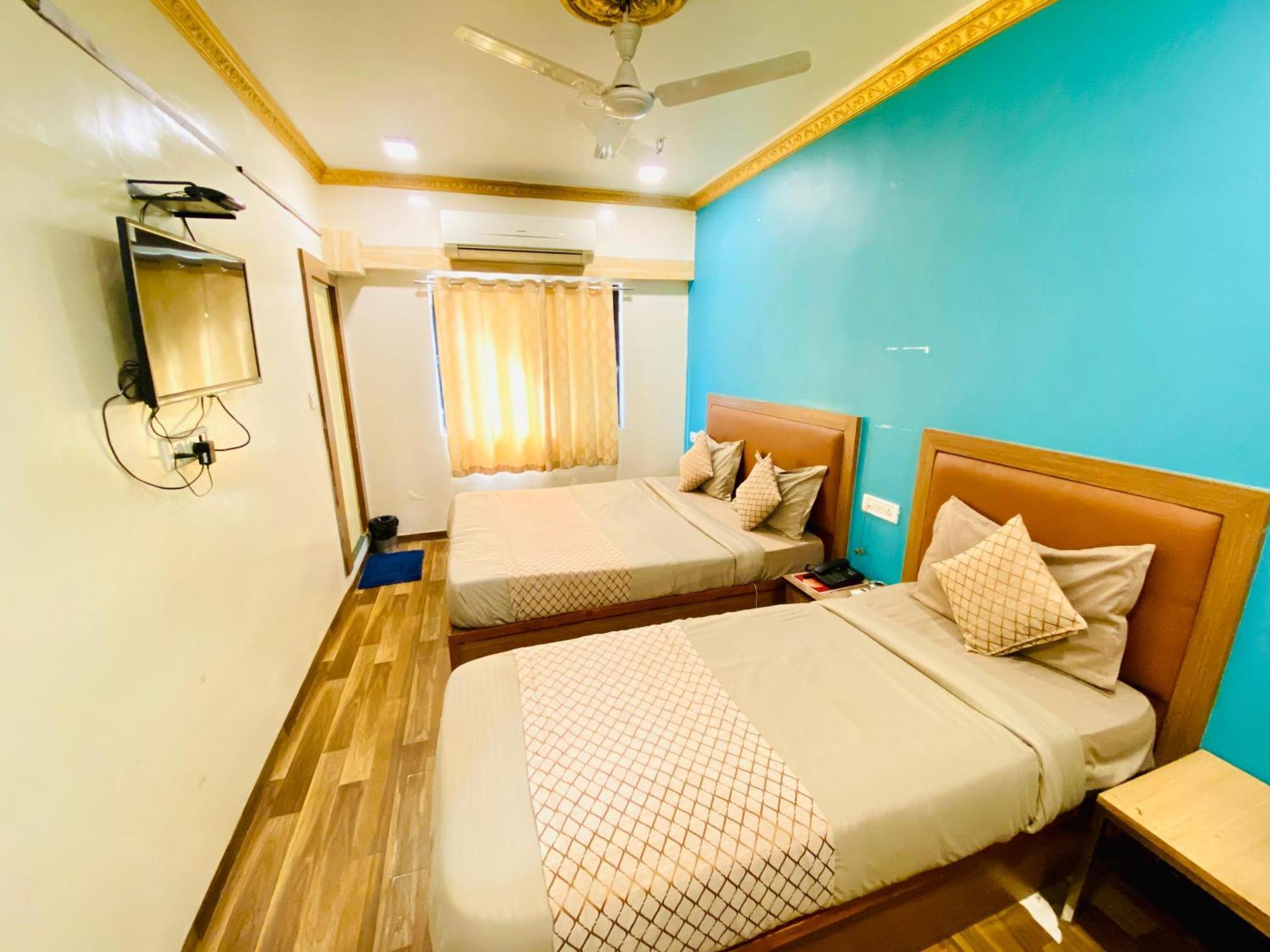 Hotel Abc Satellite Prahlad Nagar *