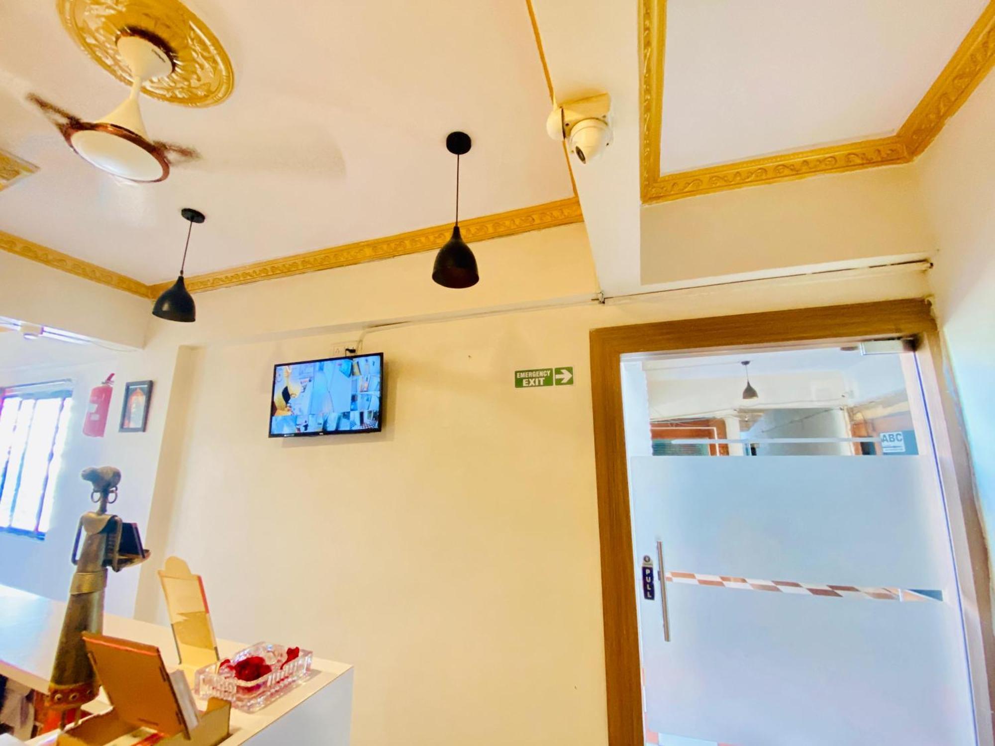 Hotel Abc Satellite Prahlad Nagar *
