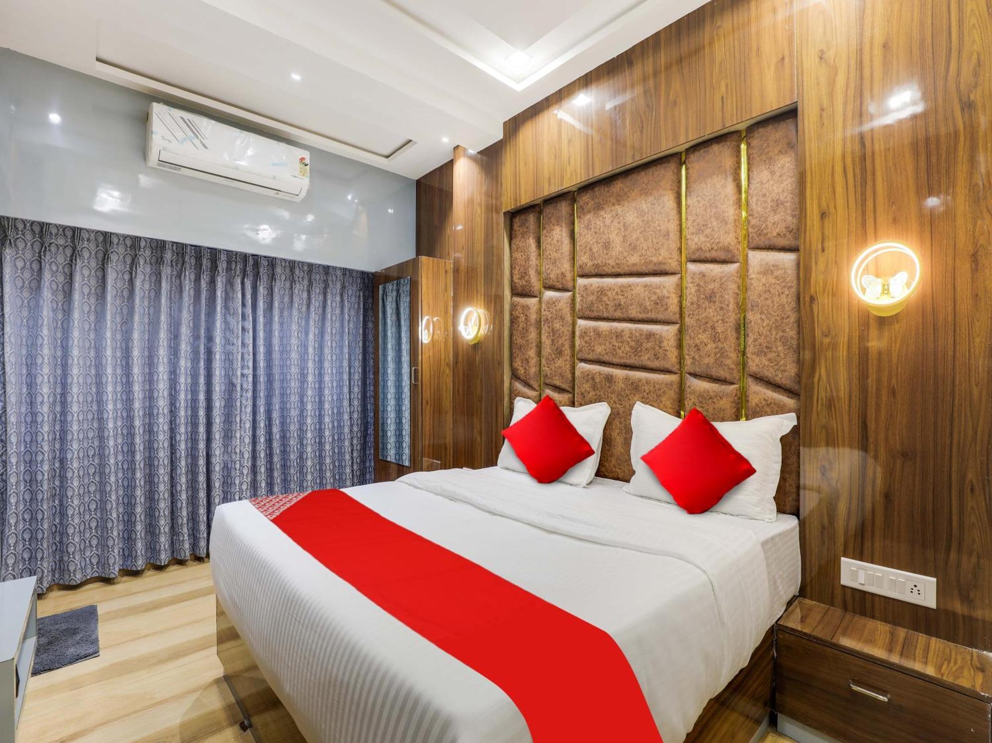 O Bhanu Hotel Ahmedabad