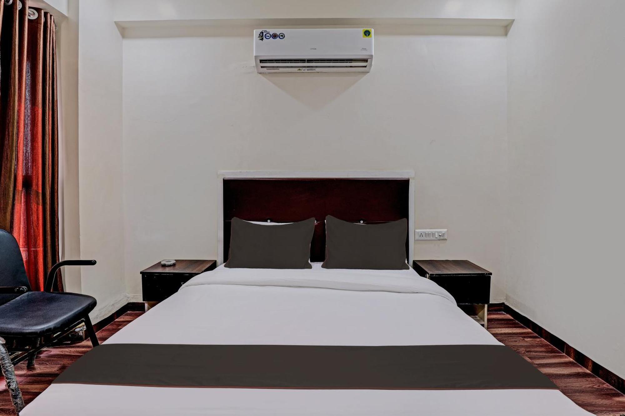 Hotel O Royal Inn