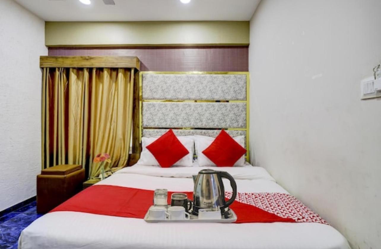Hotel Bhavy 3*