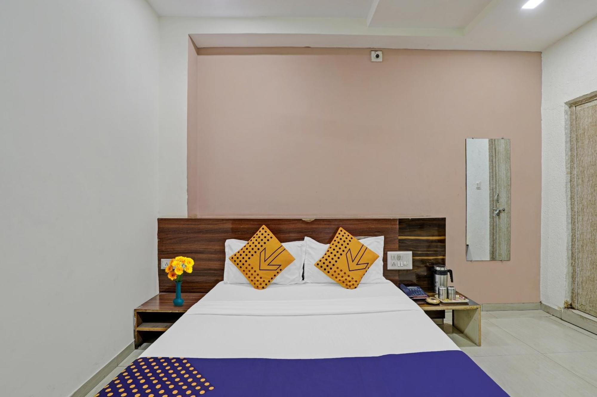 O Ramnivas Residency *