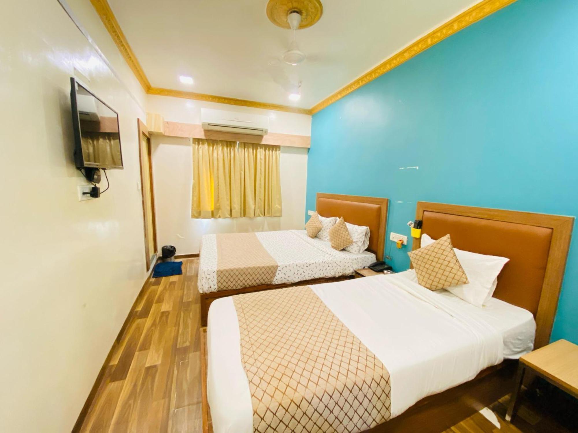 Hotel Abc Satellite Prahlad Nagar *