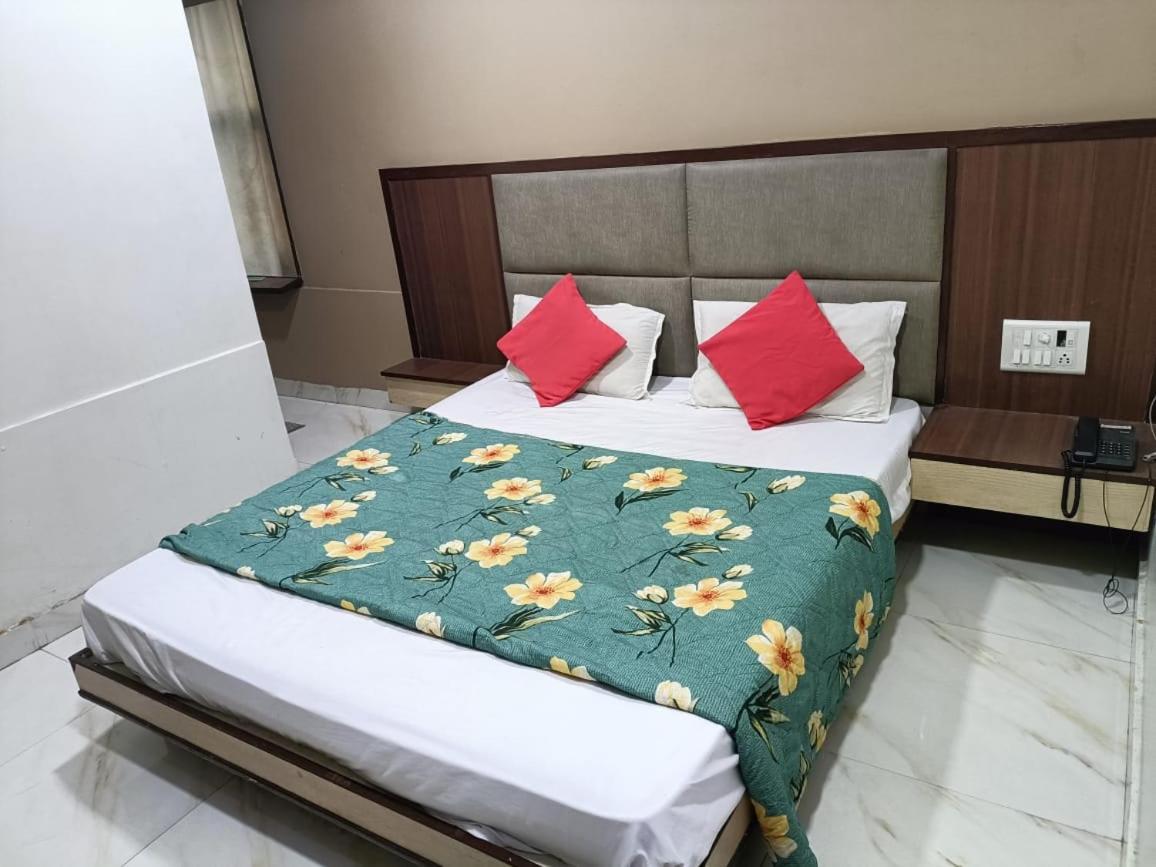 Vanya Palace 3* Ahmedabad
