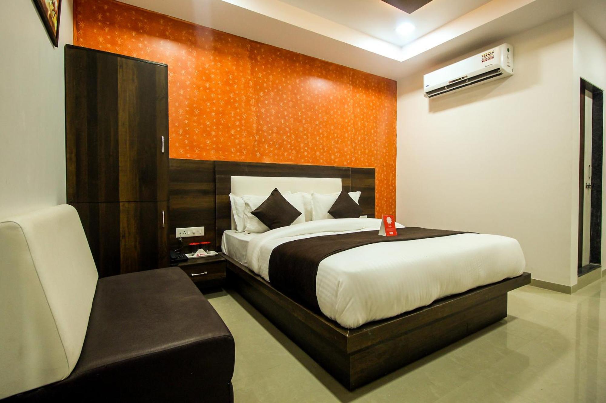 O Royal Hotel *