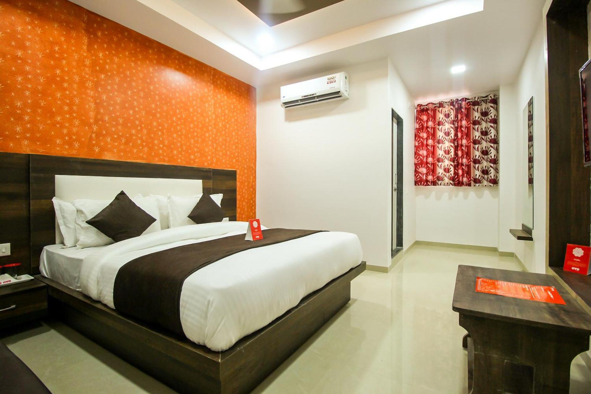 O Royal Hotel *