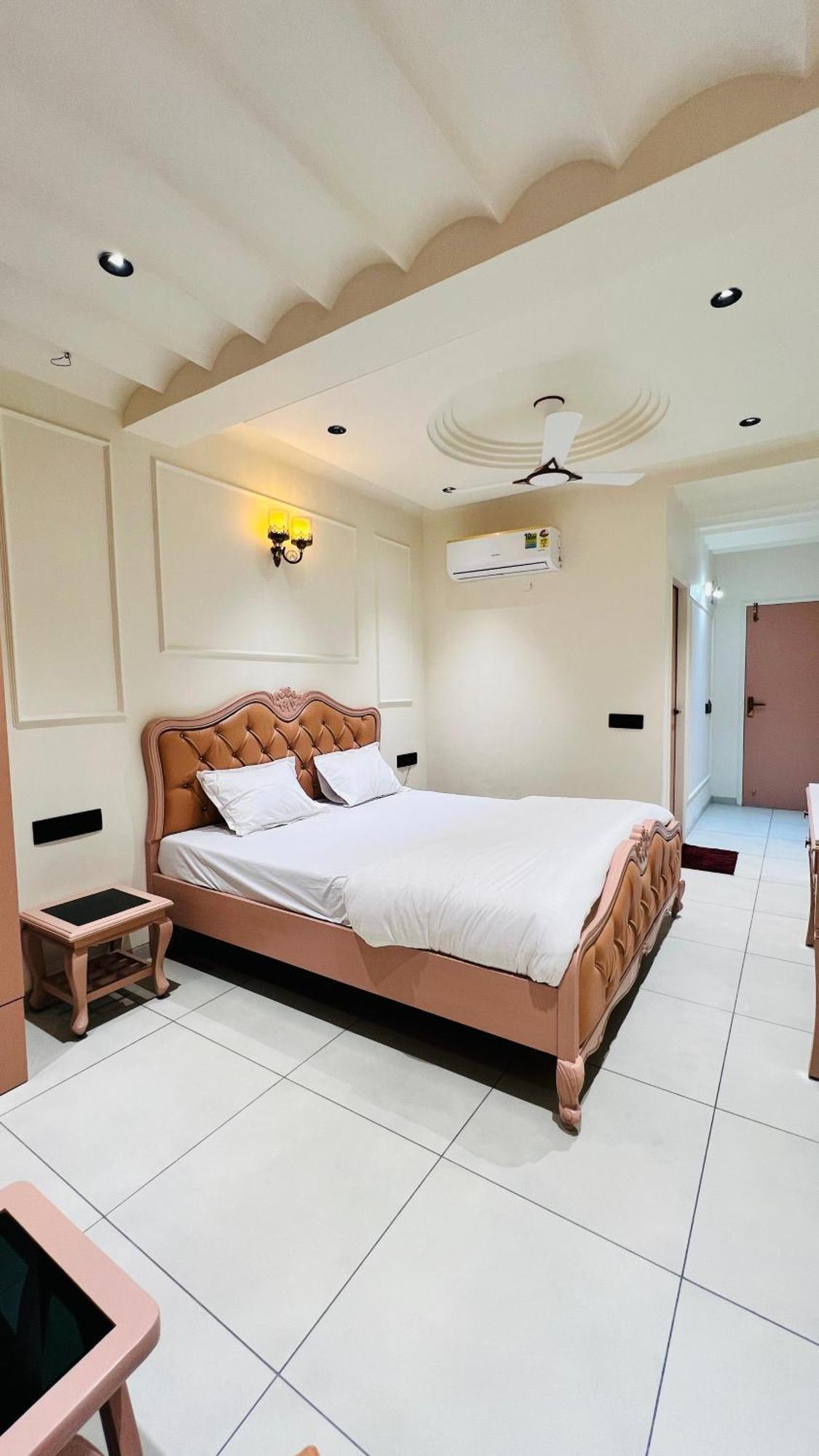 The Garden 4* Ahmedabad