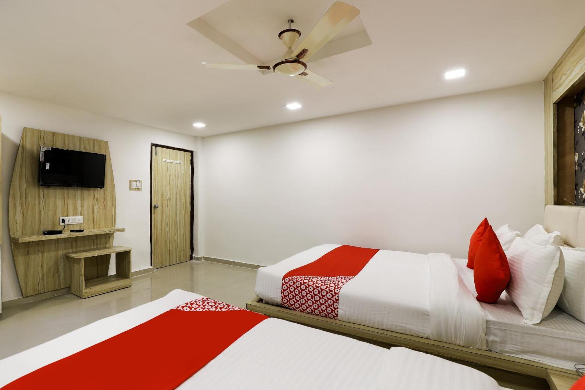 Oyo Flagship A1 Ahmedabad