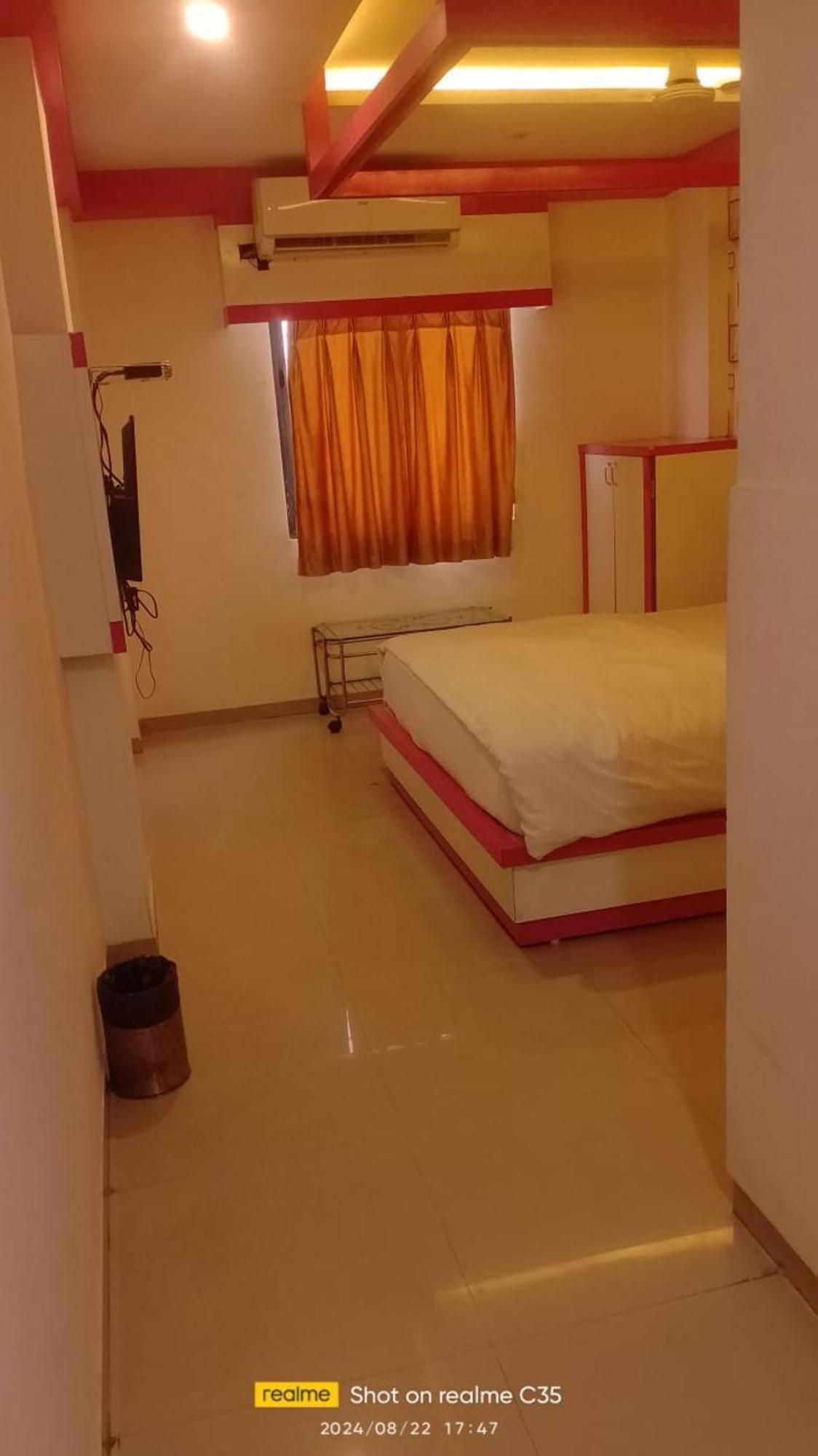 Paradise -ahmedabad 3* Ahmedabad
