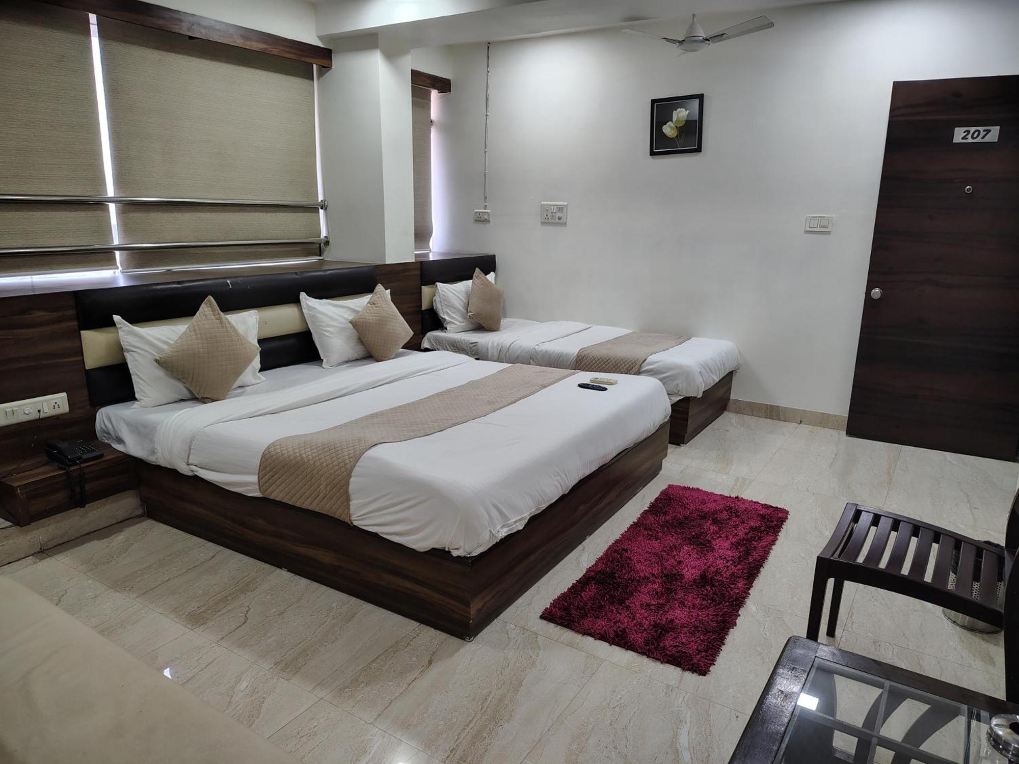 Sun Guest house Ahmedabad
