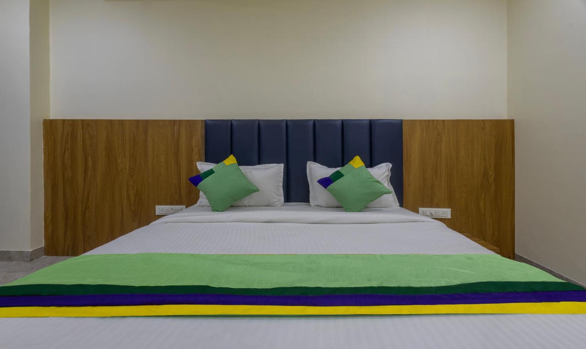 Hotel Treebo Eden Park,